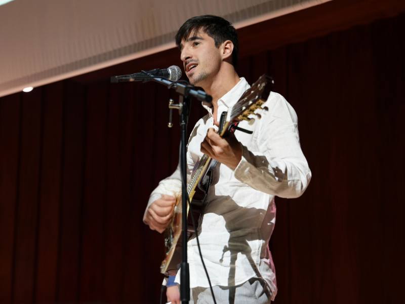 Performance 2